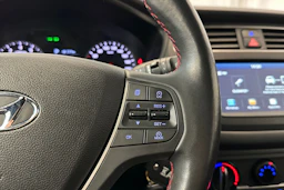 punainen Hyundai i20 Hatchback 2019 kuva 14.
