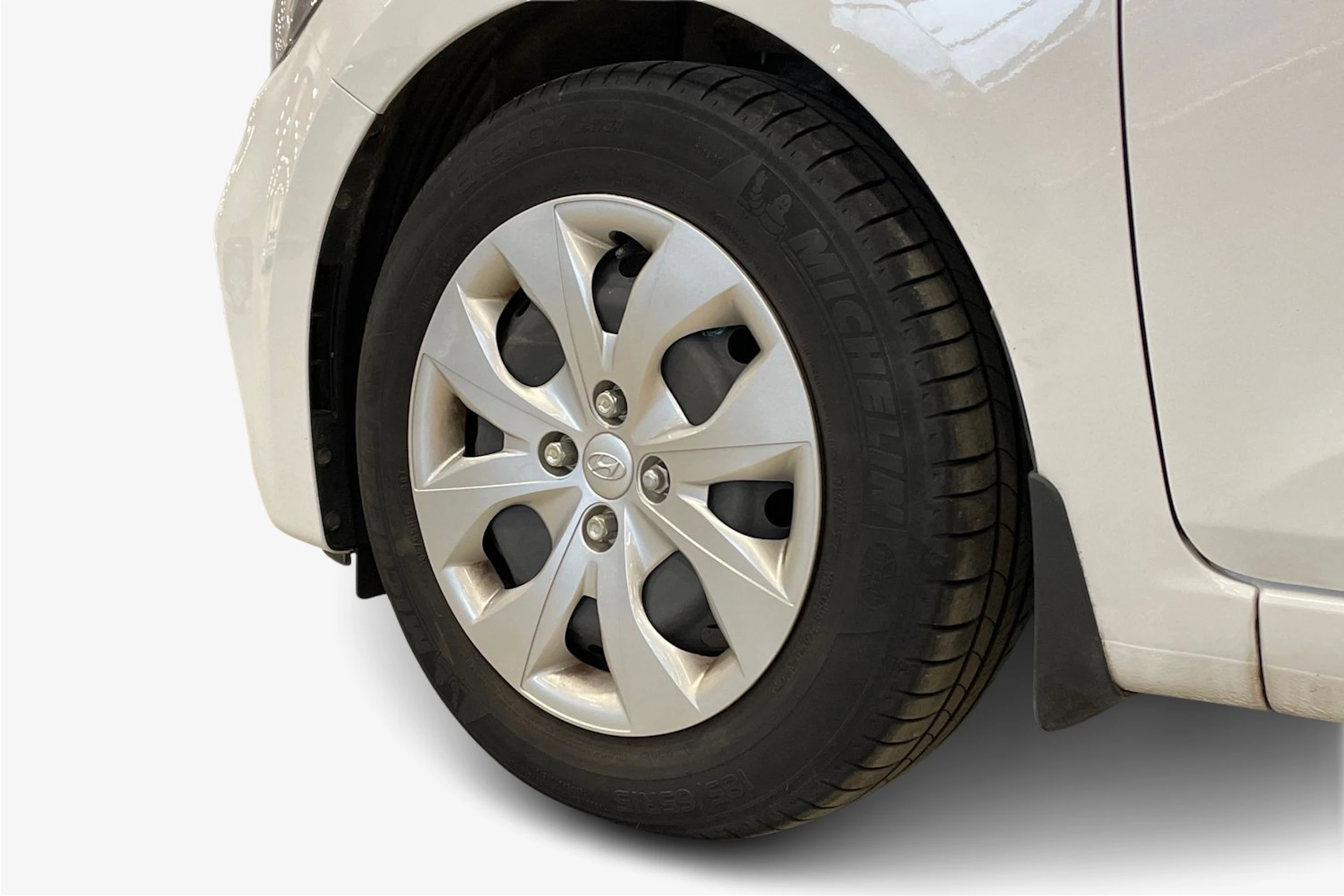valkoinen Hyundai i20 Hatchback 2019 kuva 9.