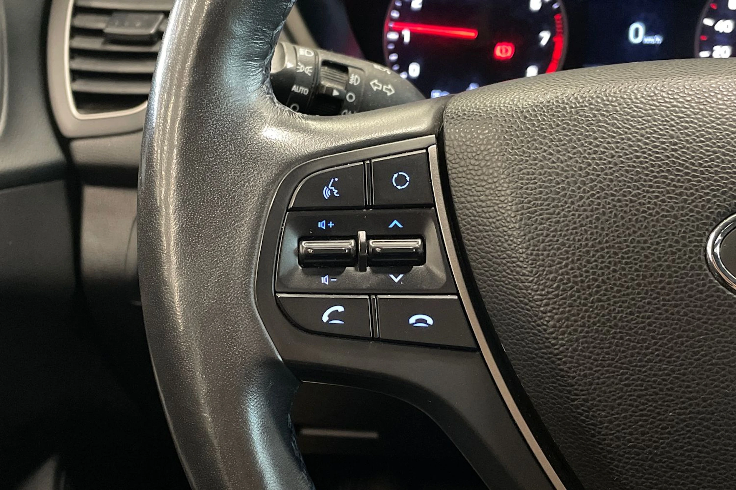 valkoinen Hyundai i20 Hatchback 2019 kuva 15.