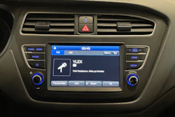 valkoinen Hyundai i20 Hatchback 2019 kuva 16.