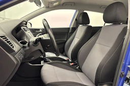 sininen Hyundai i20 Hatchback 2019 kuva 11.