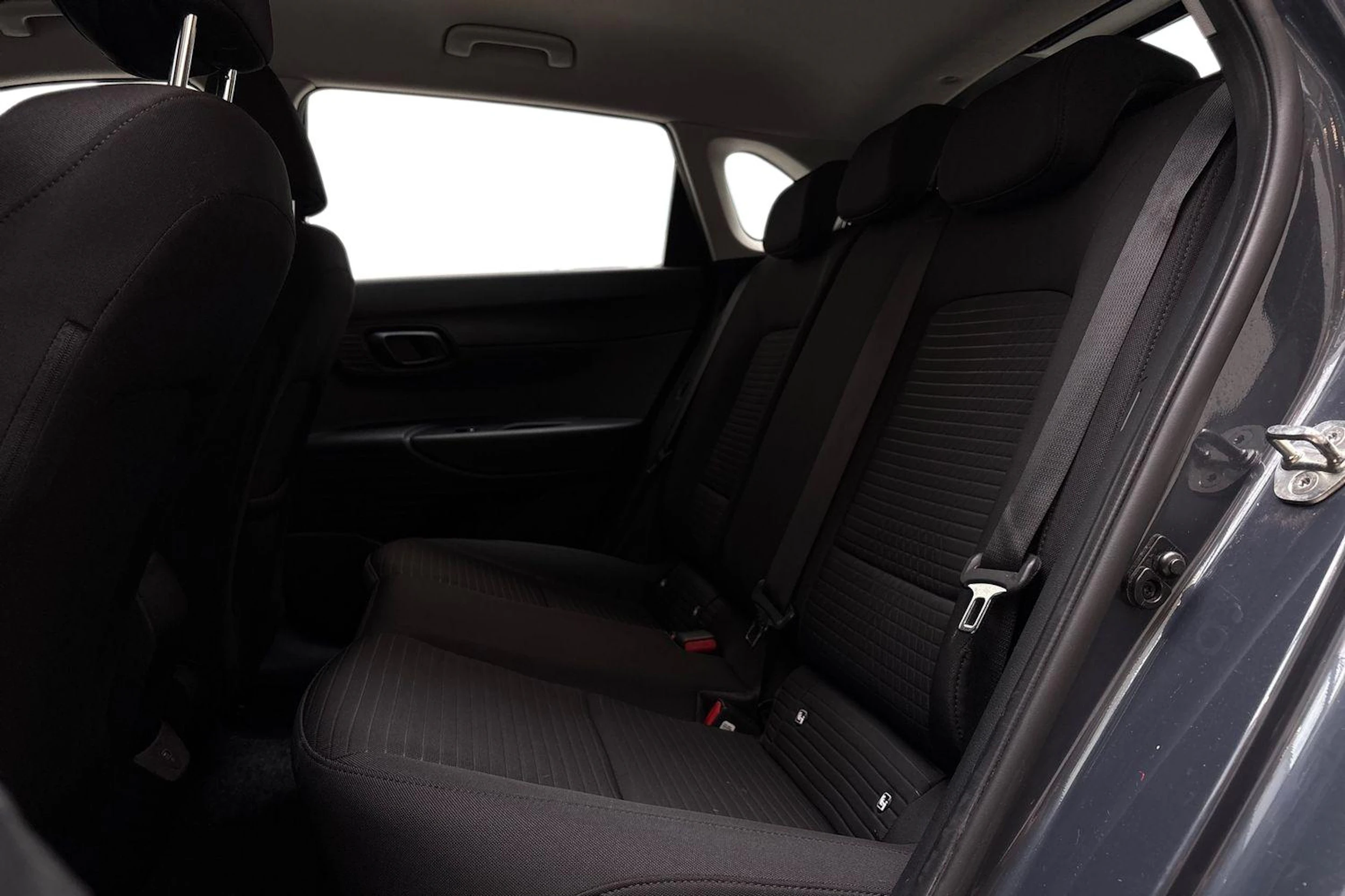 harmaa Hyundai i20 Hatchback 2021 kuva 8.
