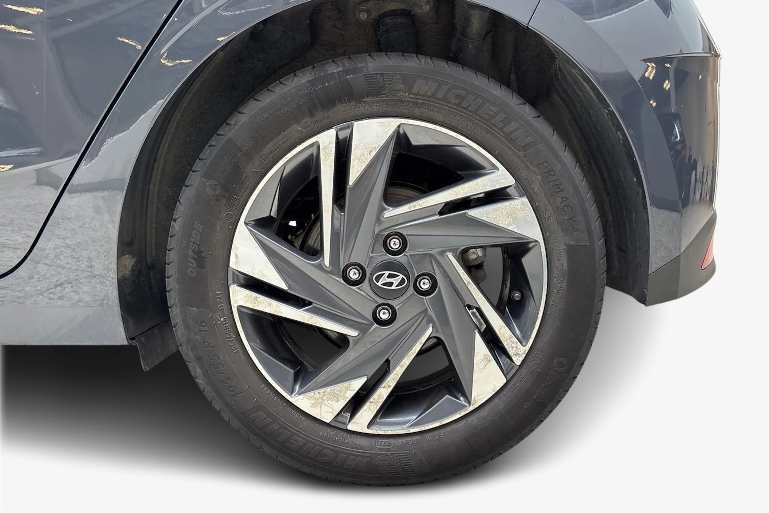 harmaa Hyundai i20 Hatchback 2021 kuva 9.