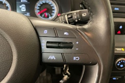 punainen Hyundai i20 Hatchback 2021 kuva 16.