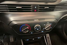 punainen Hyundai i20 Hatchback 2021 kuva 18.