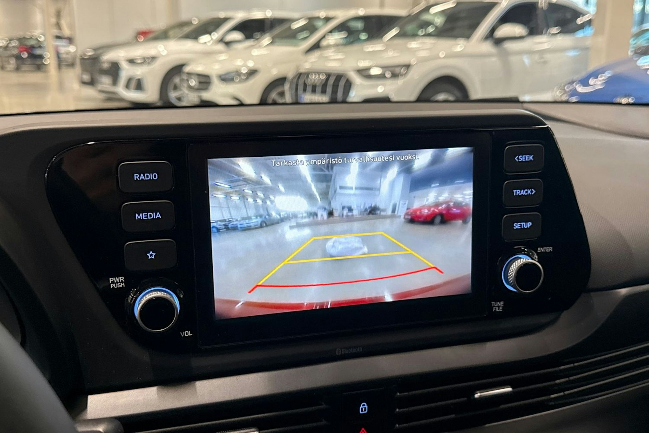 punainen Hyundai i20 Hatchback 2021 kuva 21.