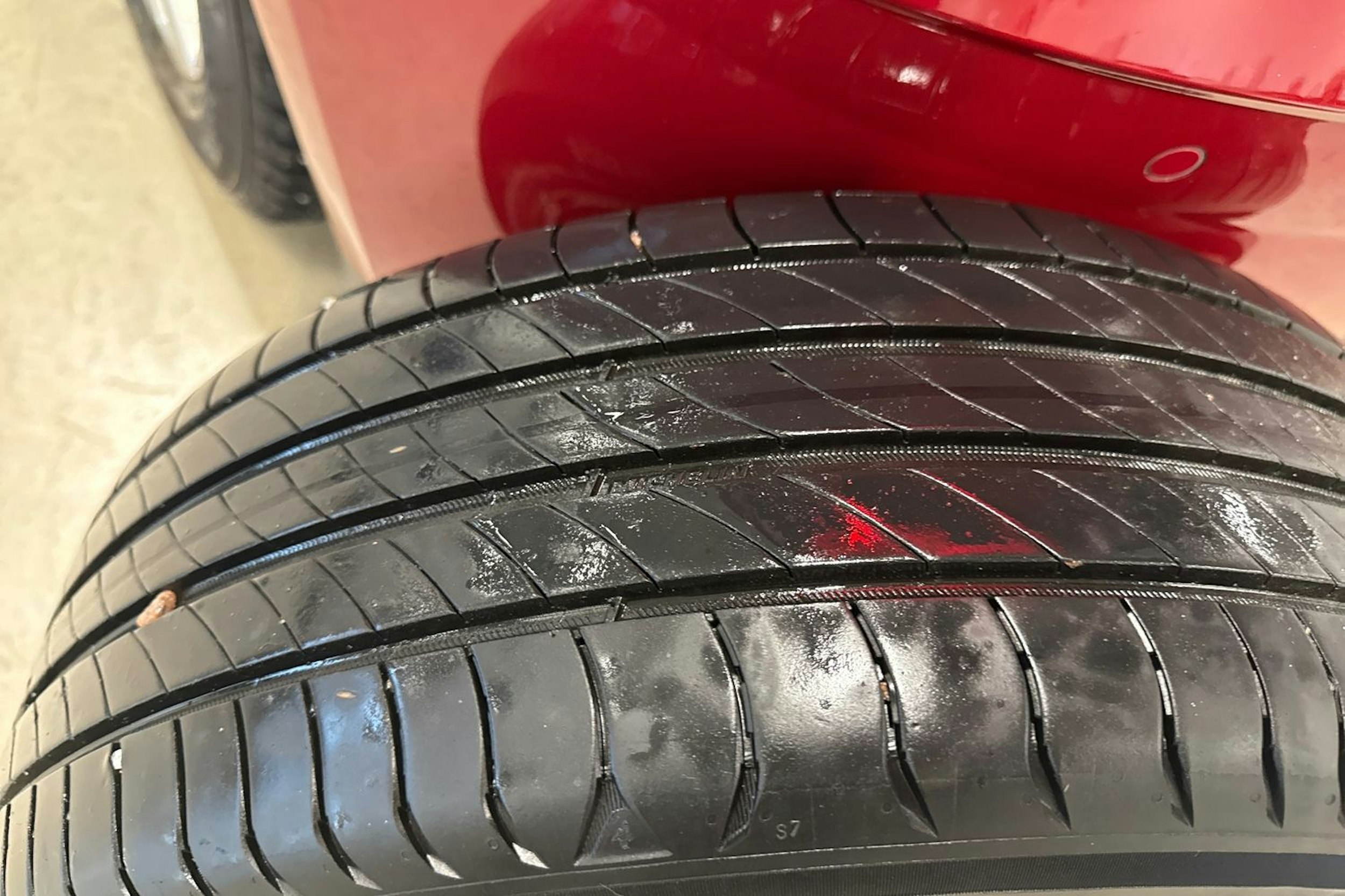 punainen Hyundai i20 Hatchback 2021 kuva 26.