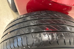 punainen Hyundai i20 Hatchback 2021 kuva 26.