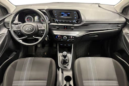valkoinen Hyundai i20 Hatchback 2022 kuva 9.