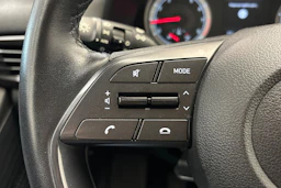 valkoinen Hyundai i20 Hatchback 2022 kuva 17.