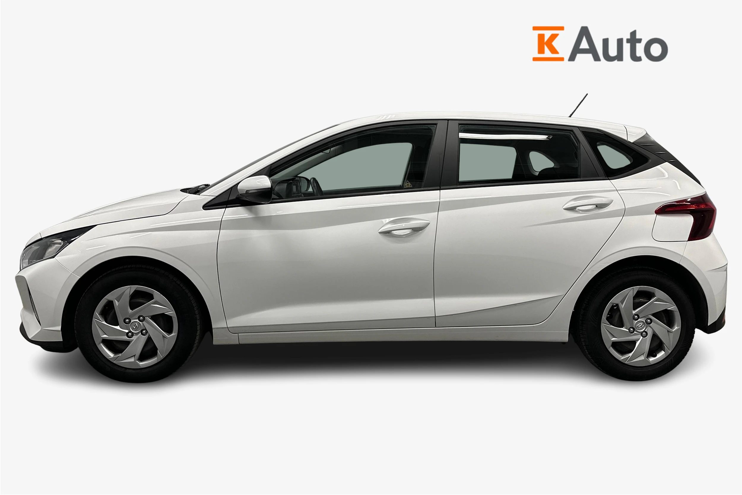 valkoinen Hyundai i20 Hatchback 2022 kuva 7.