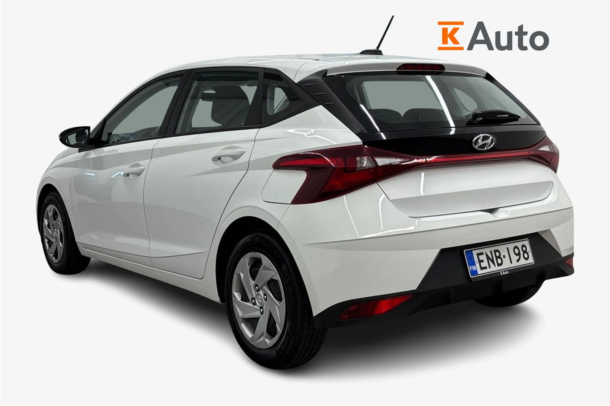 valkoinen Hyundai i20 Hatchback 2022 kuva 2.