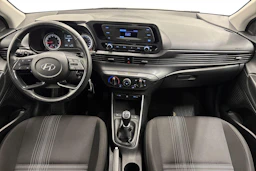 valkoinen Hyundai i20 Hatchback 2022 kuva 7.