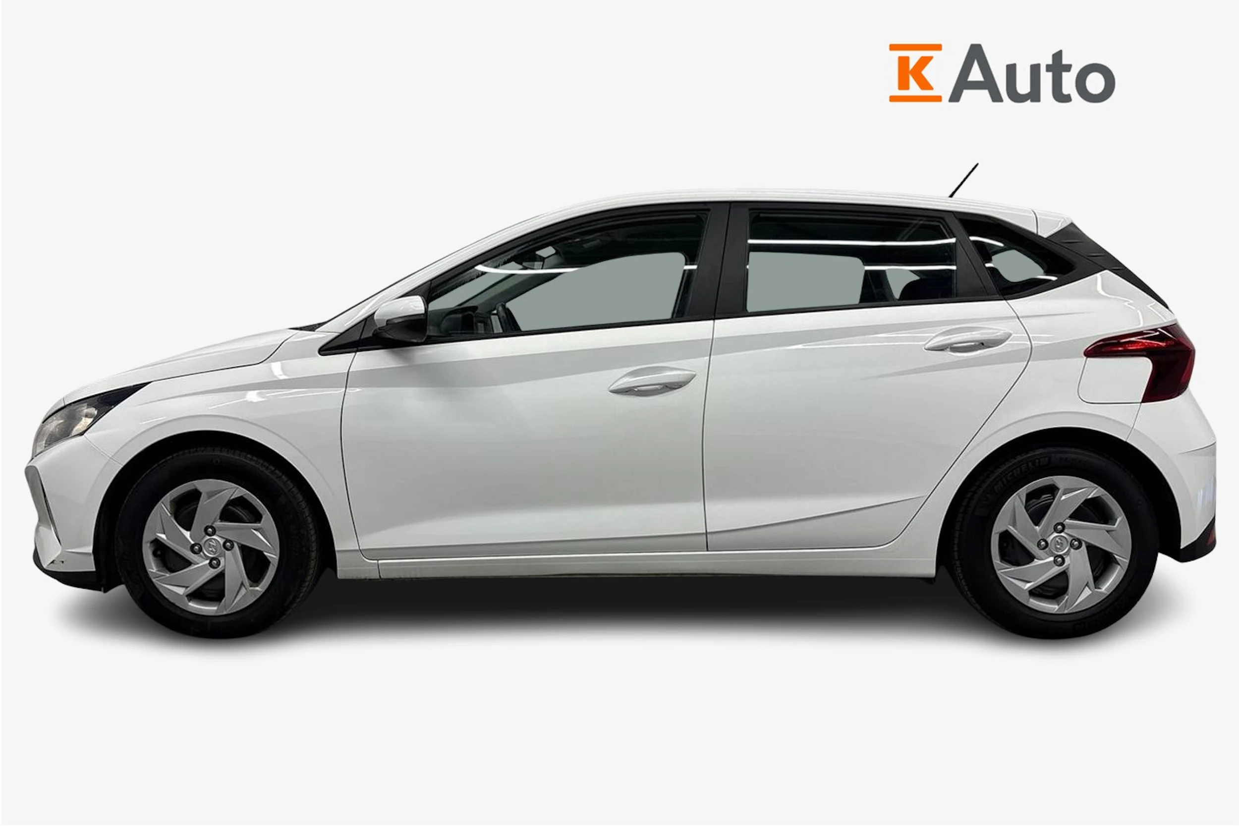 valkoinen Hyundai i20 Hatchback 2022 kuva 7.