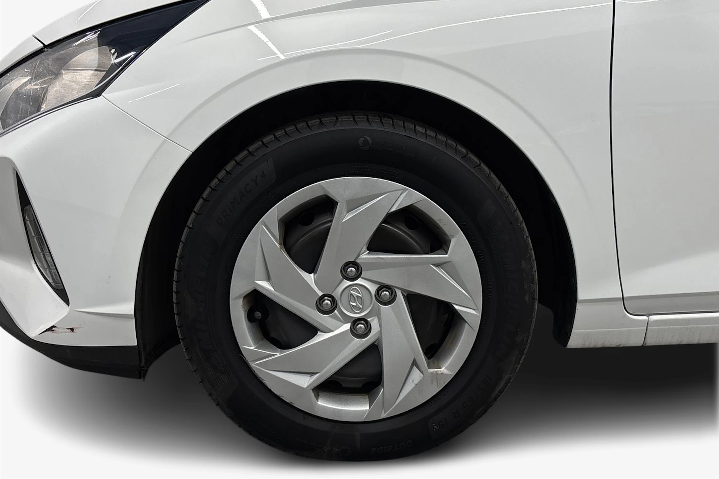 valkoinen Hyundai i20 Hatchback 2022 kuva 12.