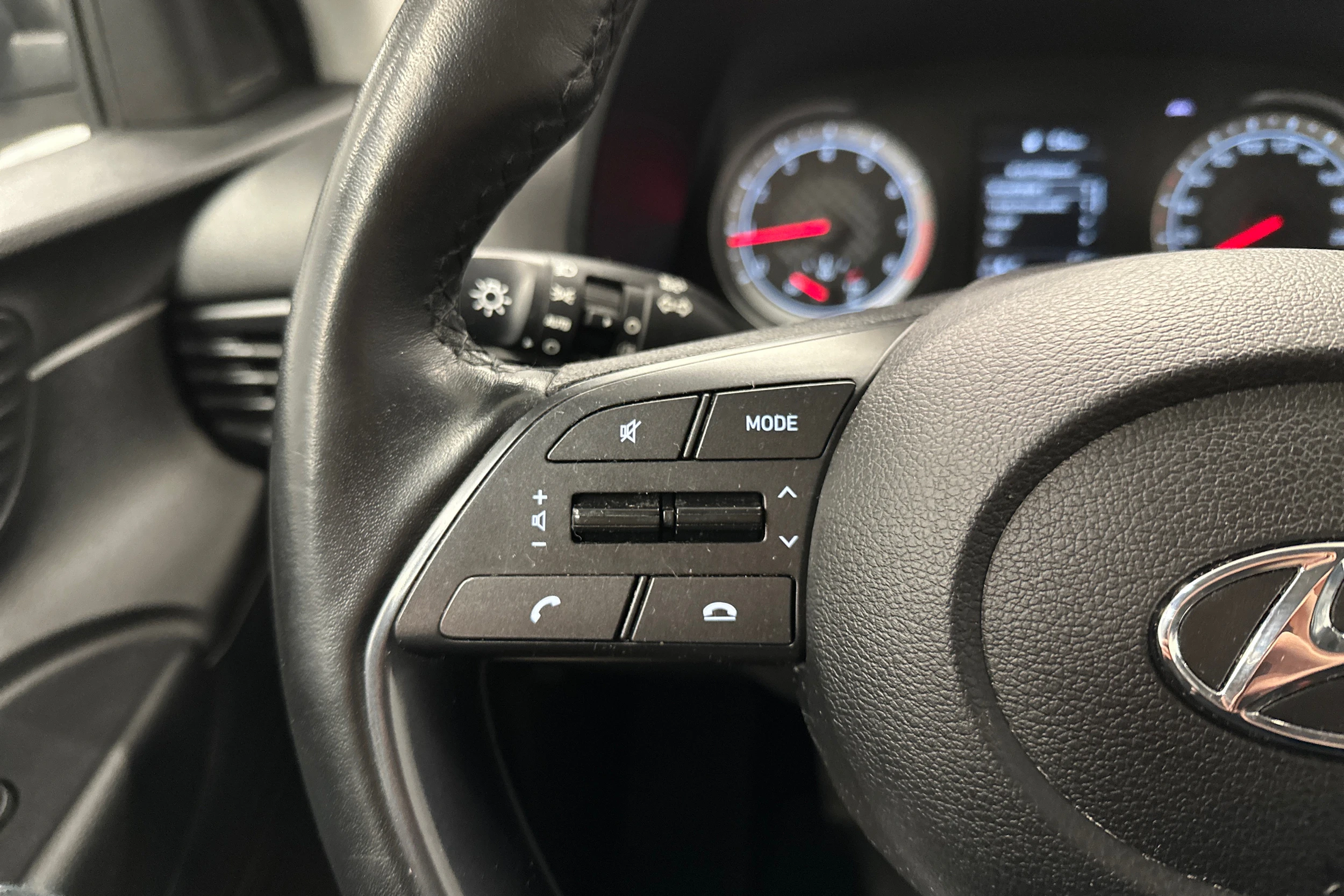 valkoinen Hyundai i20 Hatchback 2022 kuva 17.