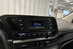 valkoinen Hyundai i20 Hatchback 2022 kuva 20.