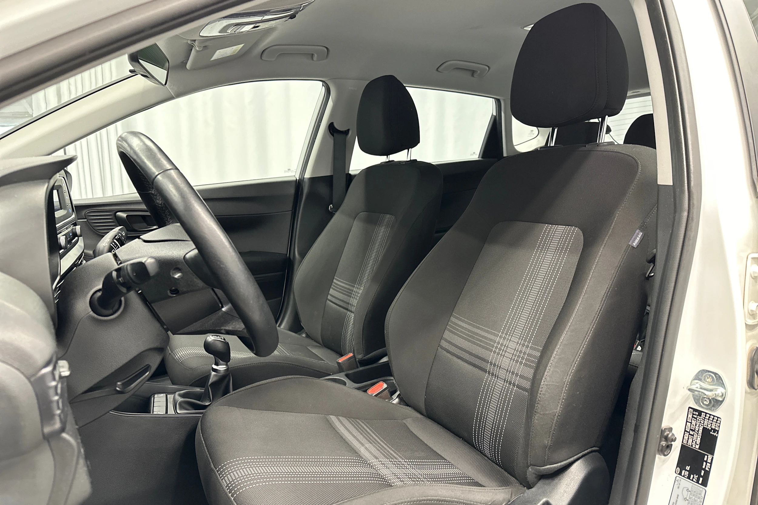 valkoinen Hyundai i20 Hatchback 2022 kuva 24.