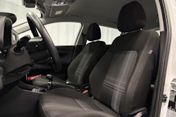 valkoinen Hyundai i20 Hatchback 2022 kuva 16.