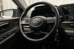 valkoinen Hyundai i20 Hatchback 2022 kuva 17.