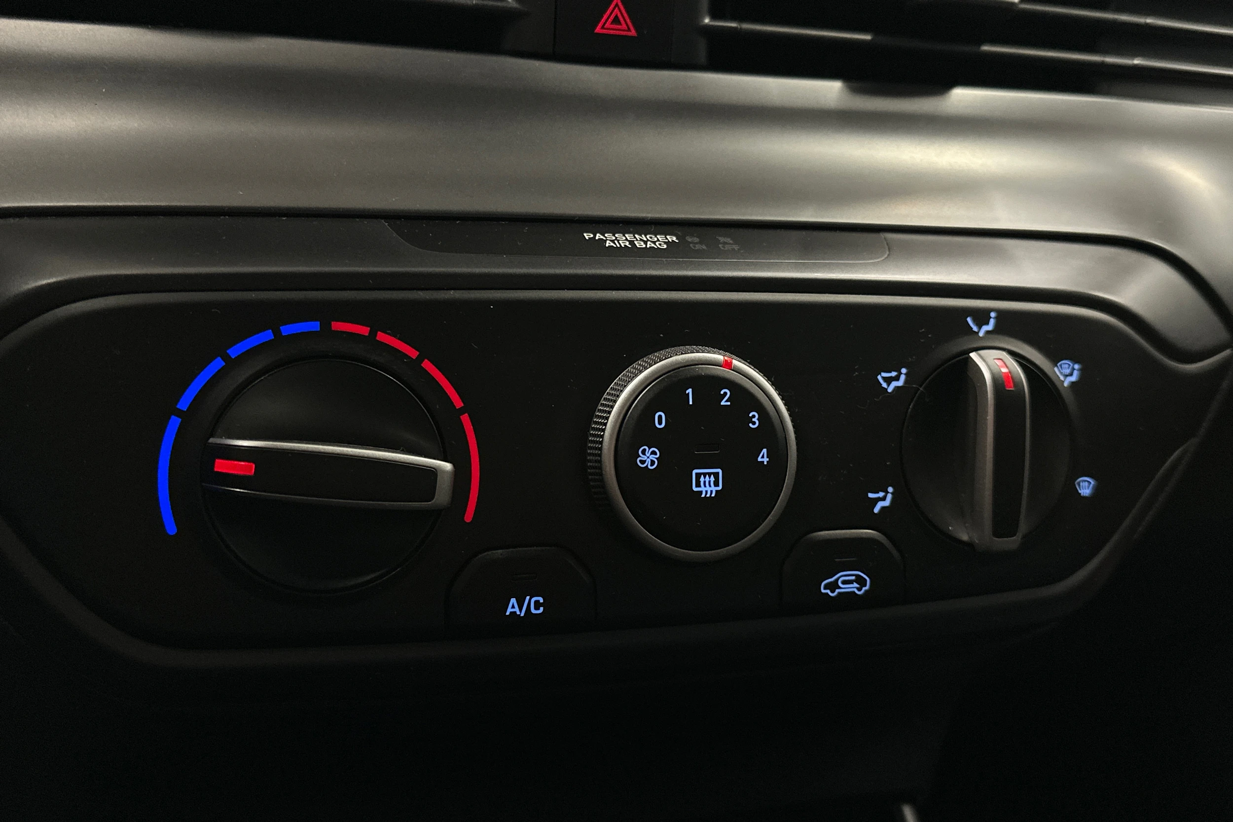 valkoinen Hyundai i20 Hatchback 2022 kuva 24.