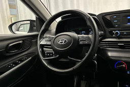 valkoinen Hyundai i20 Hatchback 2022 kuva 17.
