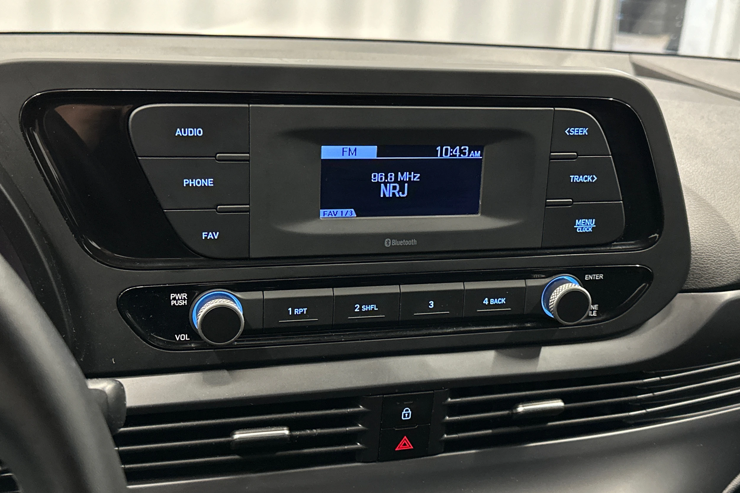 valkoinen Hyundai i20 Hatchback 2022 kuva 22.