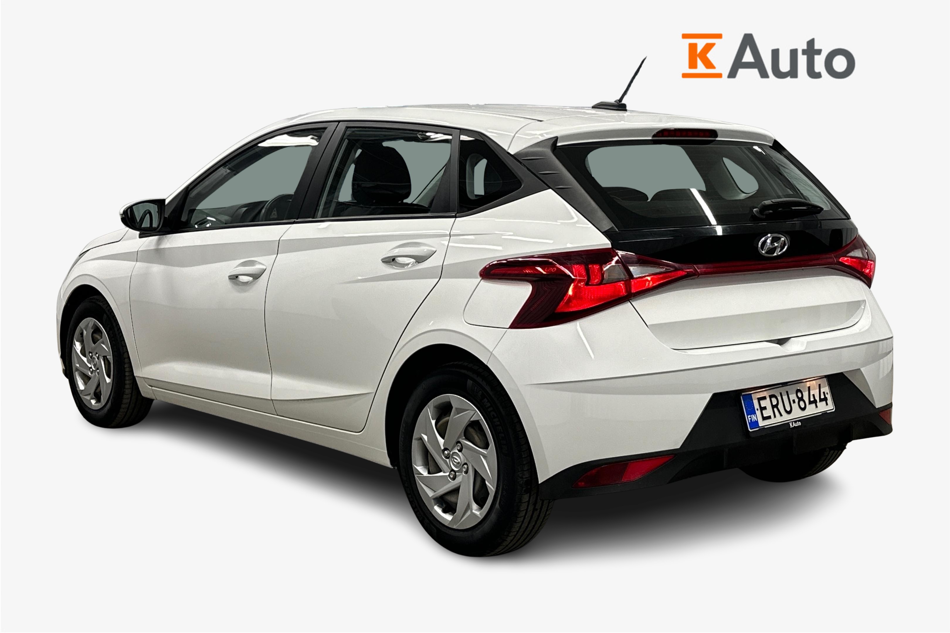 Hyundai i20 1,2 MPI 84 hv 5MT Fresh 2022, kuva 2/25