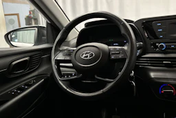 valkoinen Hyundai i20 Hatchback 2022 kuva 17.