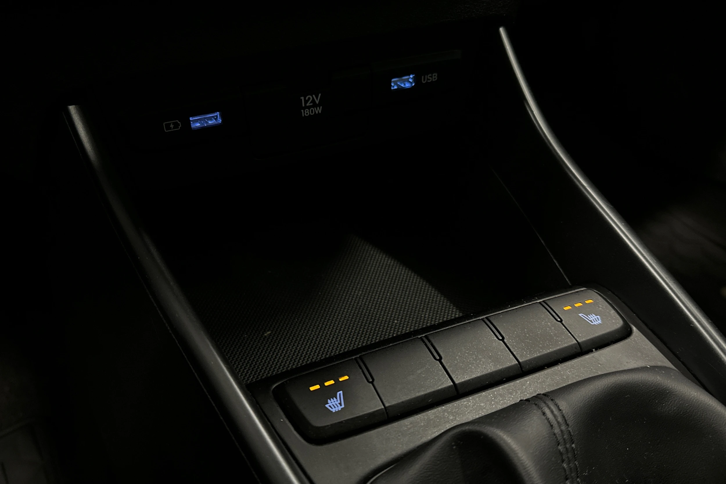 valkoinen Hyundai i20 Hatchback 2022 kuva 25.