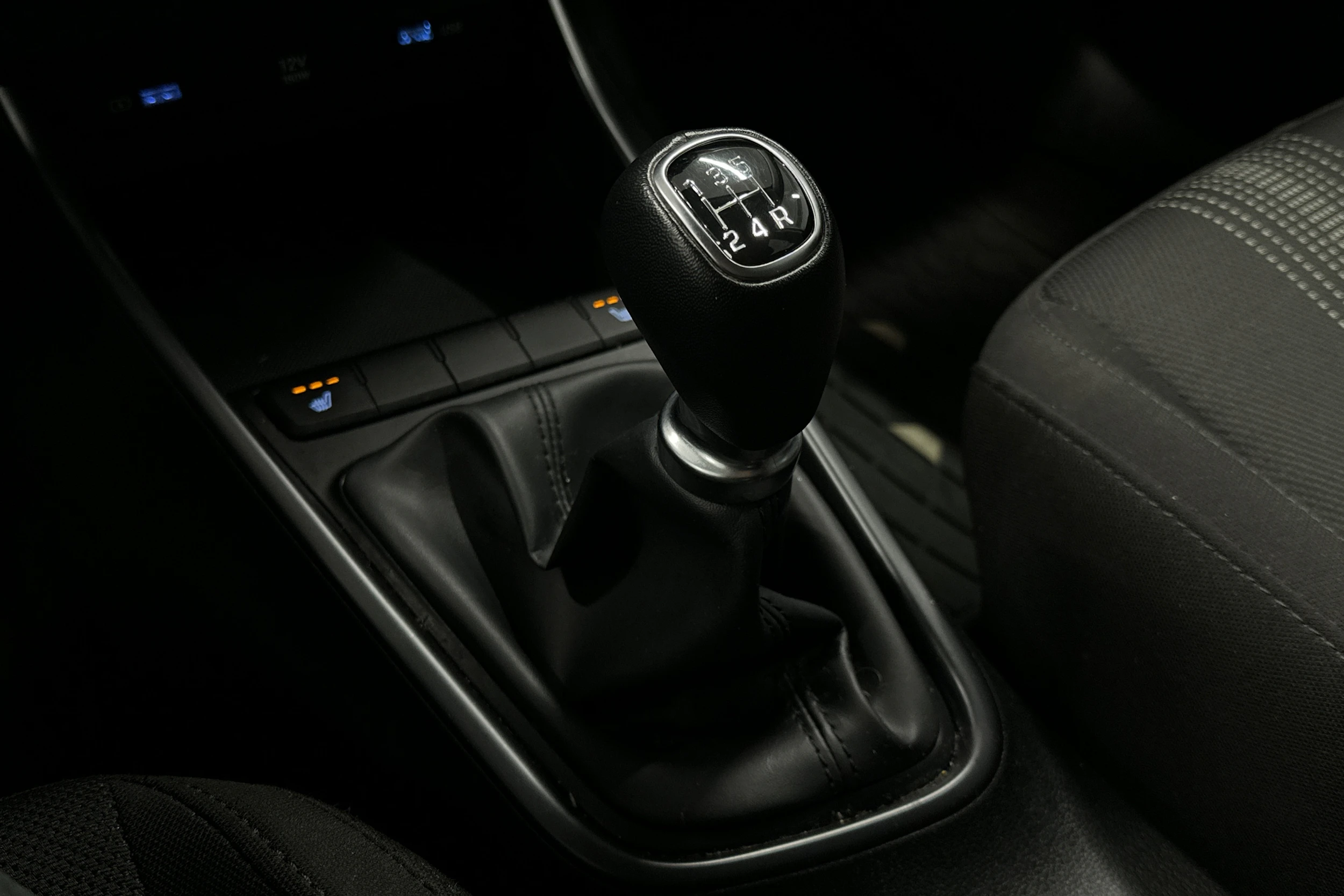 valkoinen Hyundai i20 Hatchback 2022 kuva 26.