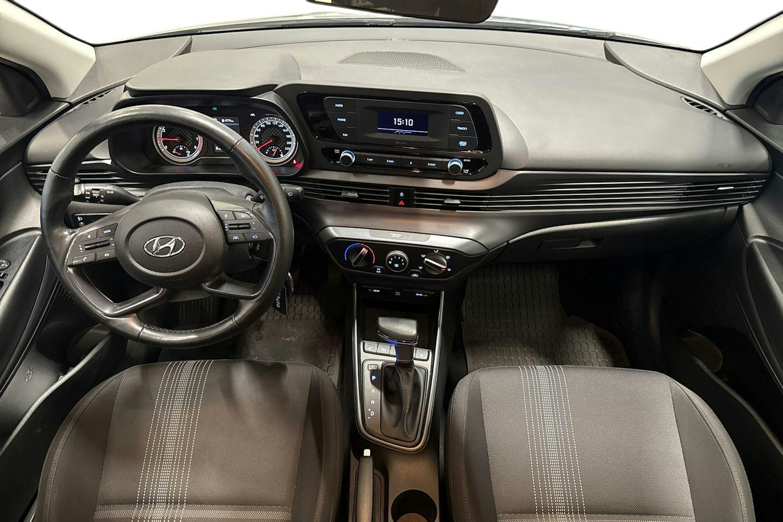 ruskea (beige) Hyundai i20 Hatchback 2022 kuva 7.