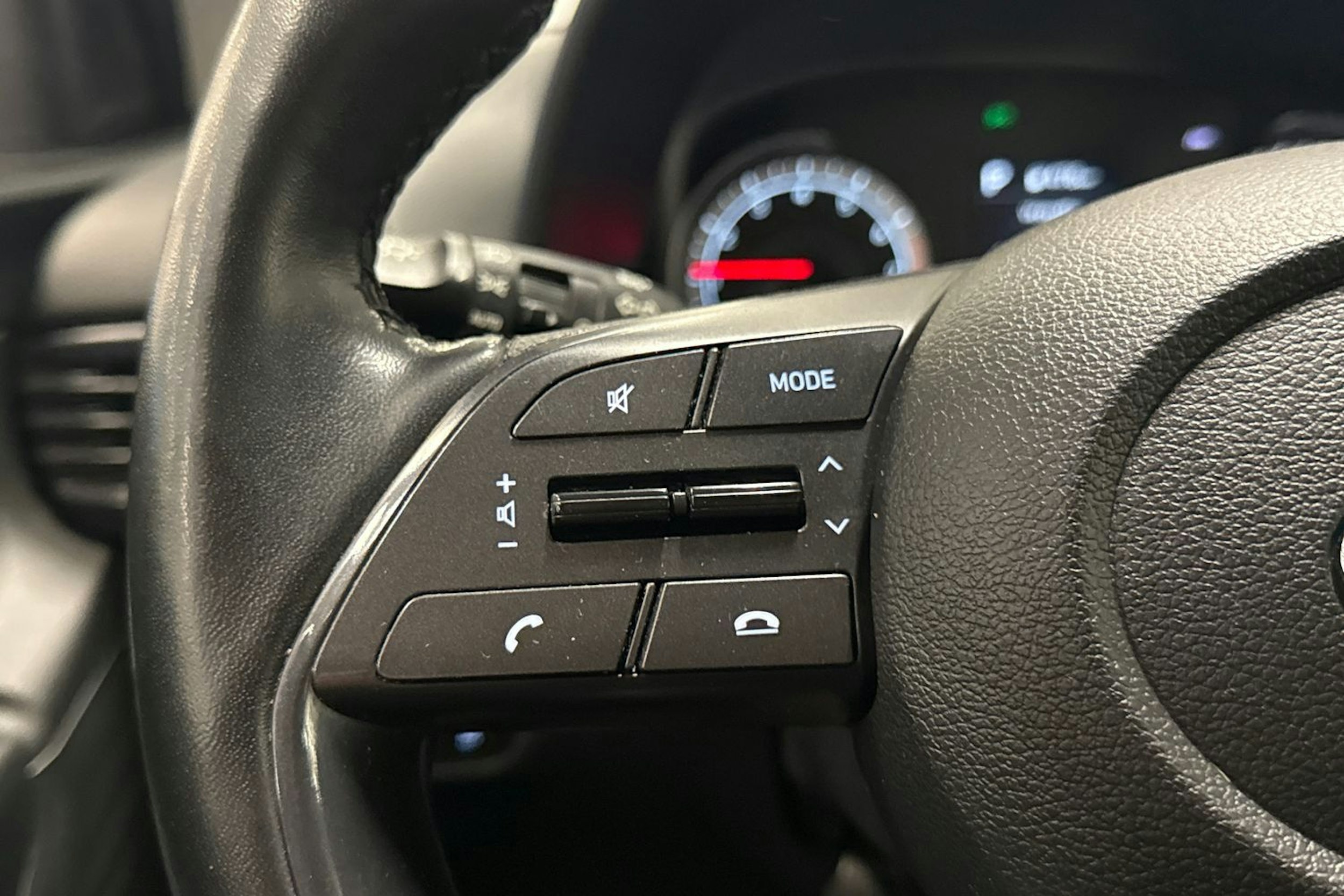 ruskea (beige) Hyundai i20 Hatchback 2022 kuva 12.