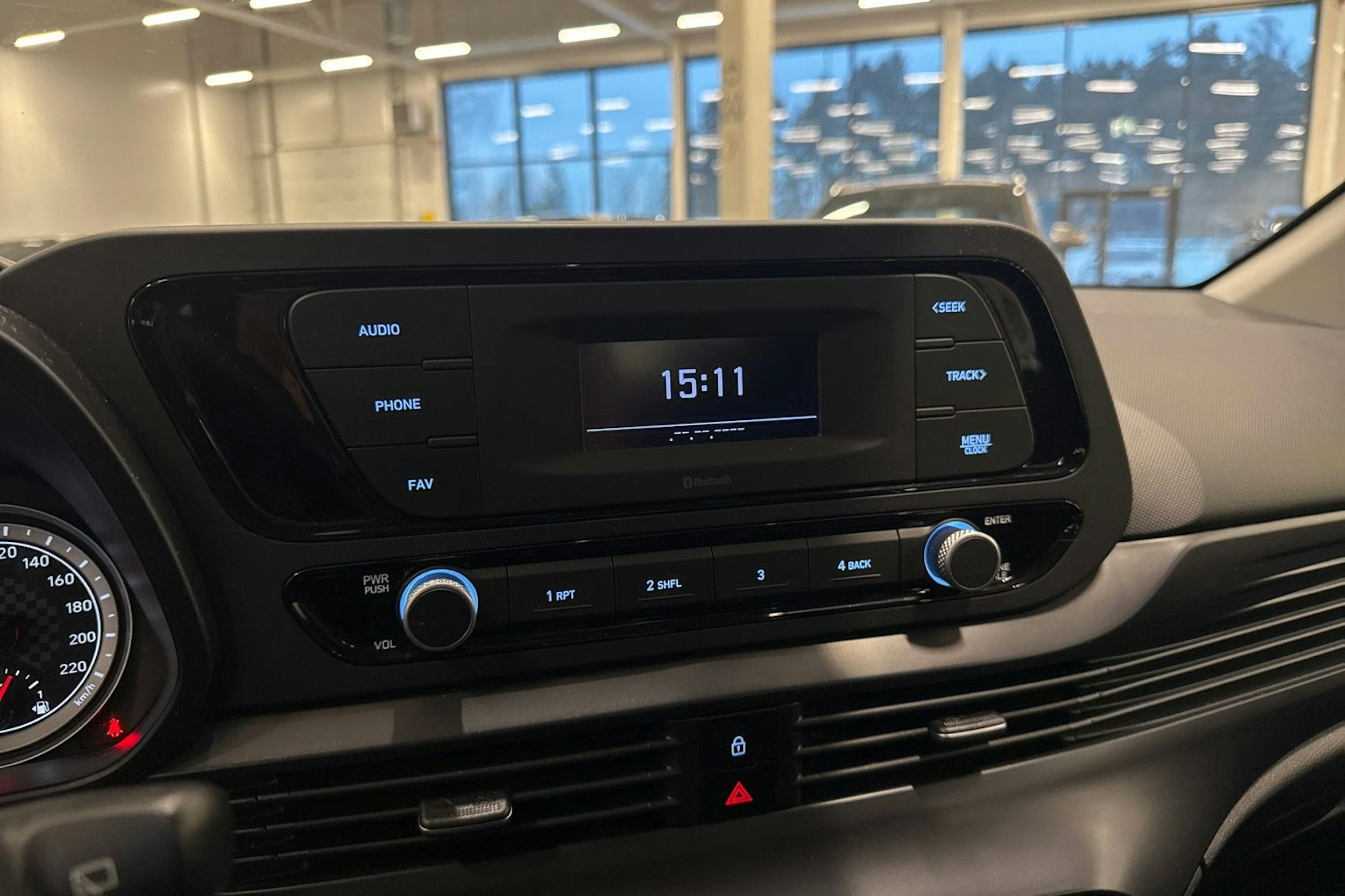 ruskea (beige) Hyundai i20 Hatchback 2022 kuva 17.