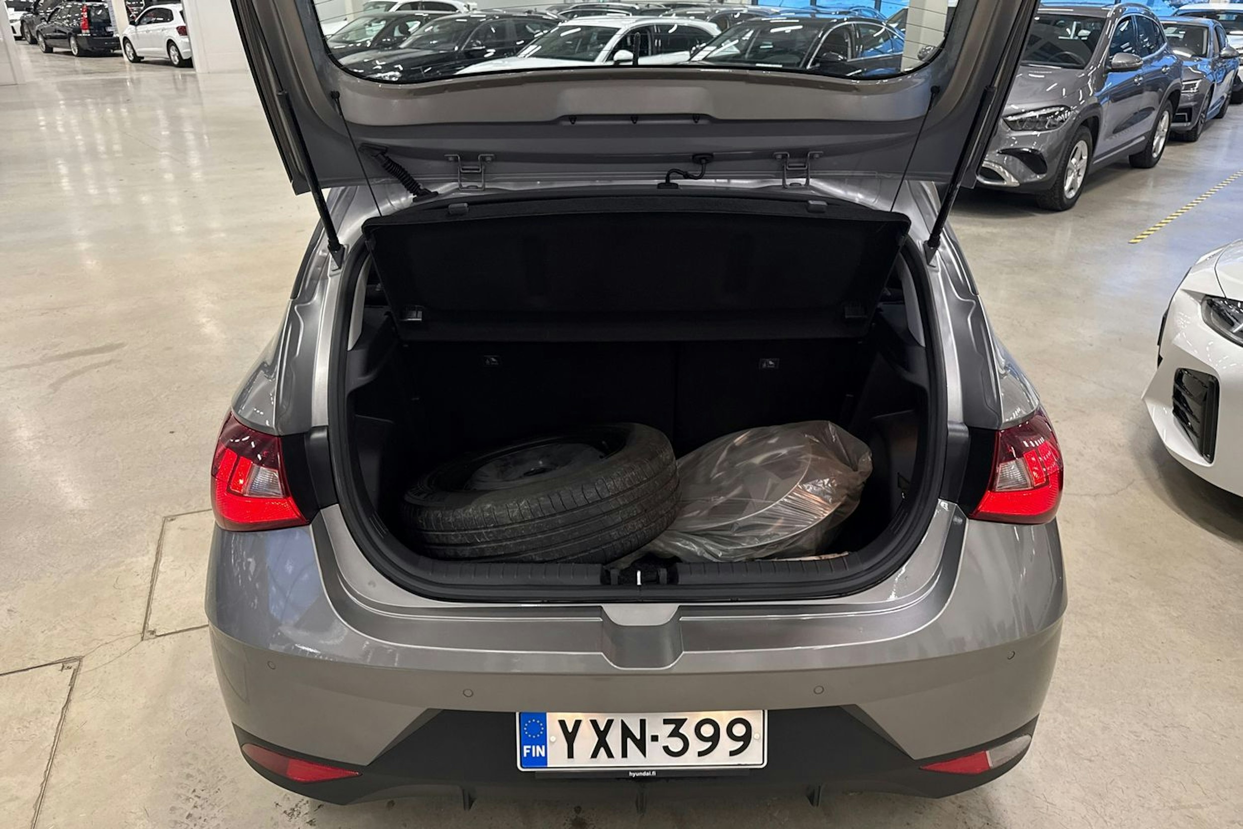 ruskea (beige) Hyundai i20 Hatchback 2022 kuva 20.