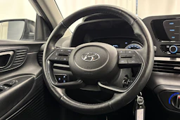 valkoinen Hyundai i20 Hatchback 2022 kuva 16.