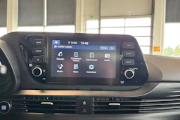 valkoinen Hyundai i20 Hatchback 2024 kuva 30.