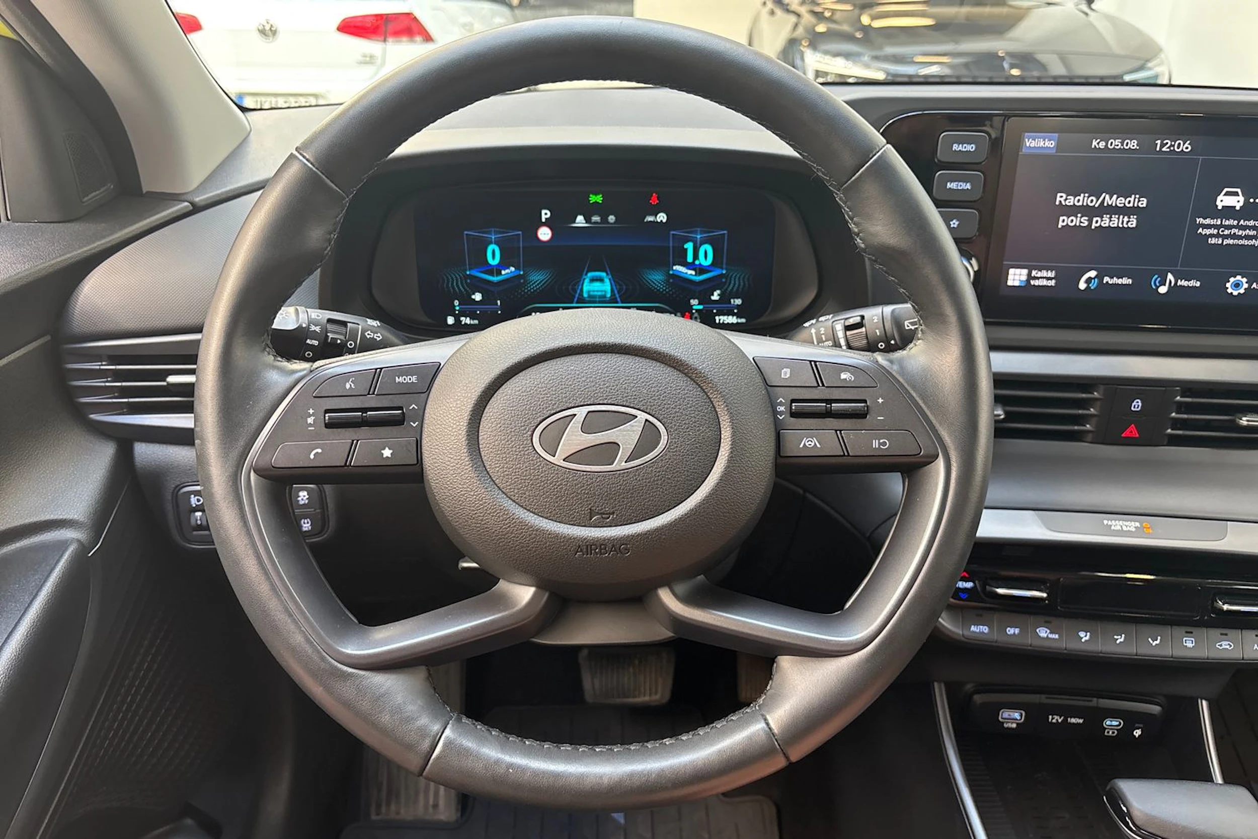 keltainen Hyundai i20 Hatchback 2024 kuva 14.