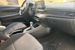 keltainen Hyundai i20 Hatchback 2024 kuva 21.