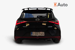 Musta Hyundai i20 N 2022 kuva 3.