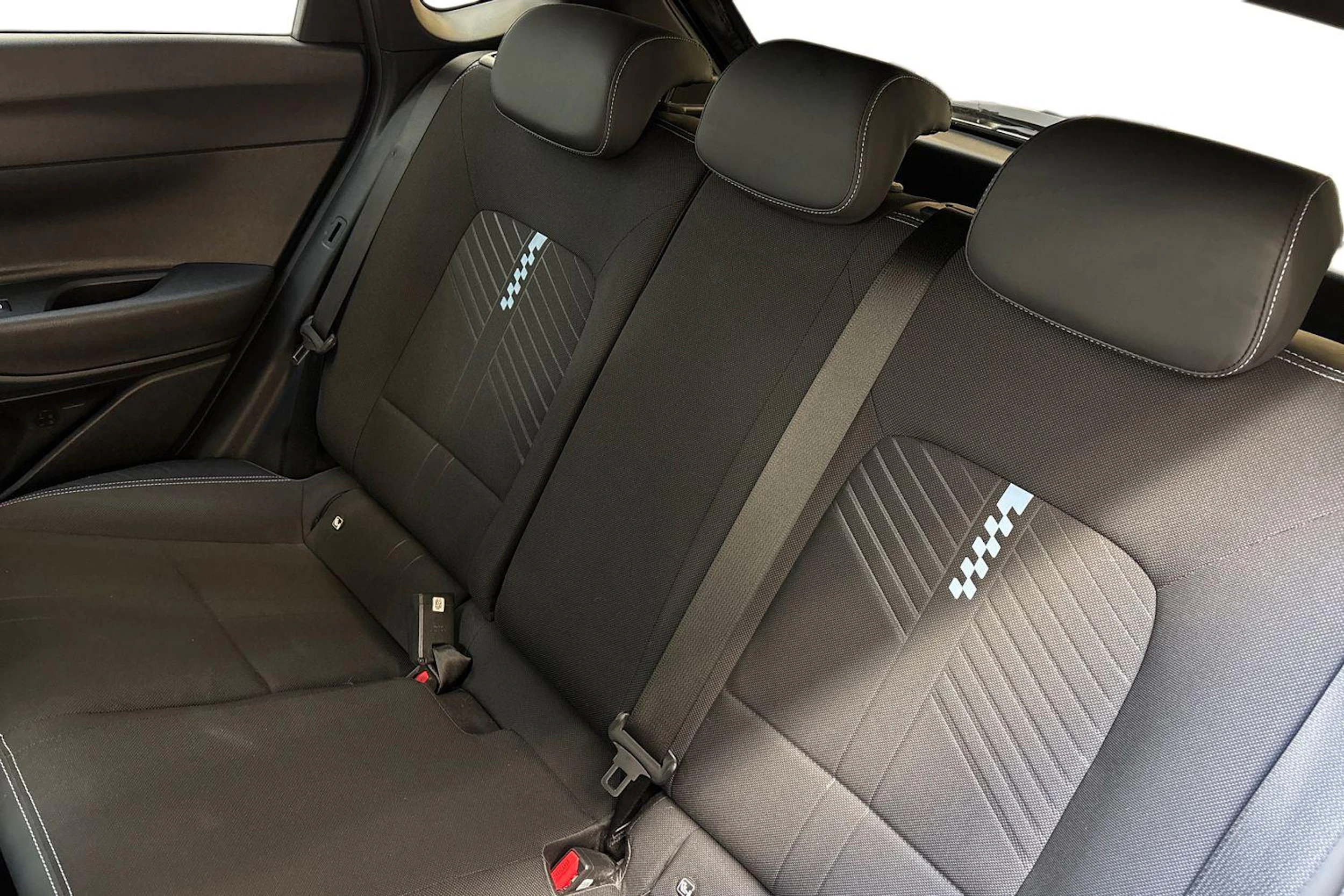 Musta Hyundai i20 N 2022 kuva 8.
