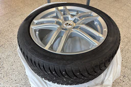 Musta Hyundai i20 N 2022 kuva 11.