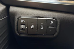 Musta Hyundai i20 N 2022 kuva 15.