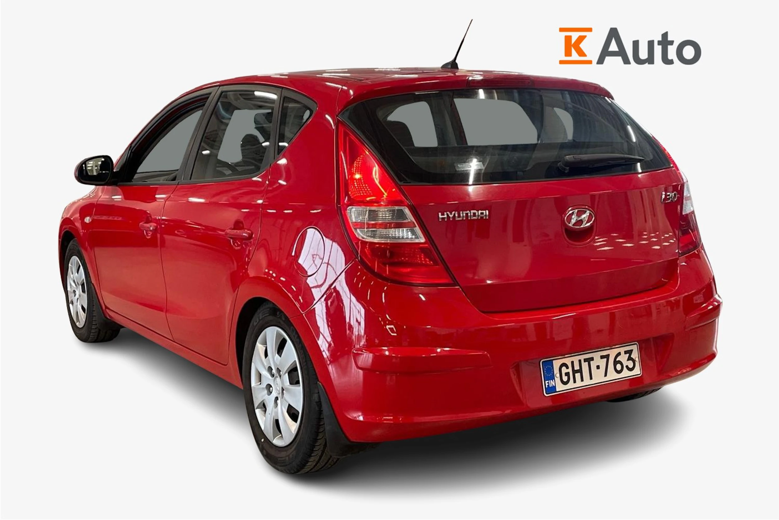 punainen Hyundai i30 2008 kuva 3.