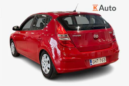 punainen Hyundai i30 2008 kuva 3.