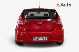 punainen Hyundai i30 2008 kuva 4.