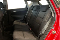 punainen Hyundai i30 2008 kuva 11.