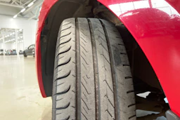 punainen Hyundai i30 2008 kuva 13.