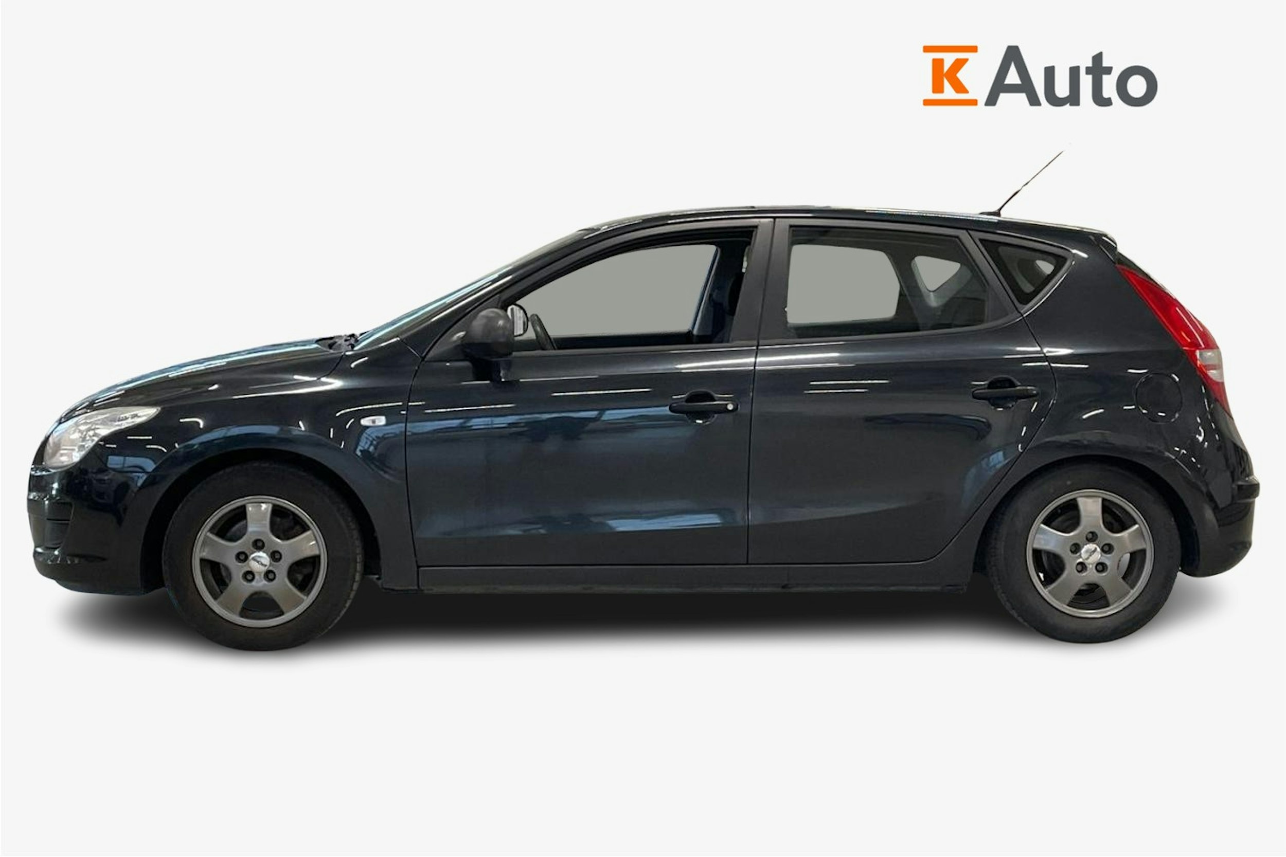 musta Hyundai i30 2008 kuva 5.