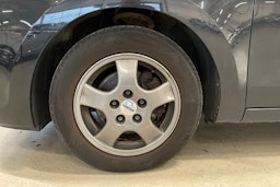 musta Hyundai i30 2008 kuva 9.